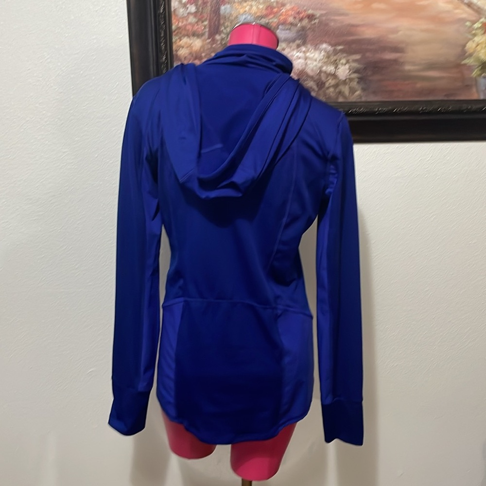 Athleta Plush Tech Hoodie 3.0 SAPPHIRE BLUE #721643 Size Medium Tall MT - Picture 4 of 14